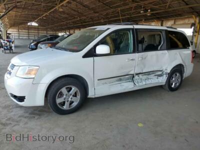 2010 Dodge CARAVAN SXT, белый — VIN 2D4RN5D12AR202079, Copart