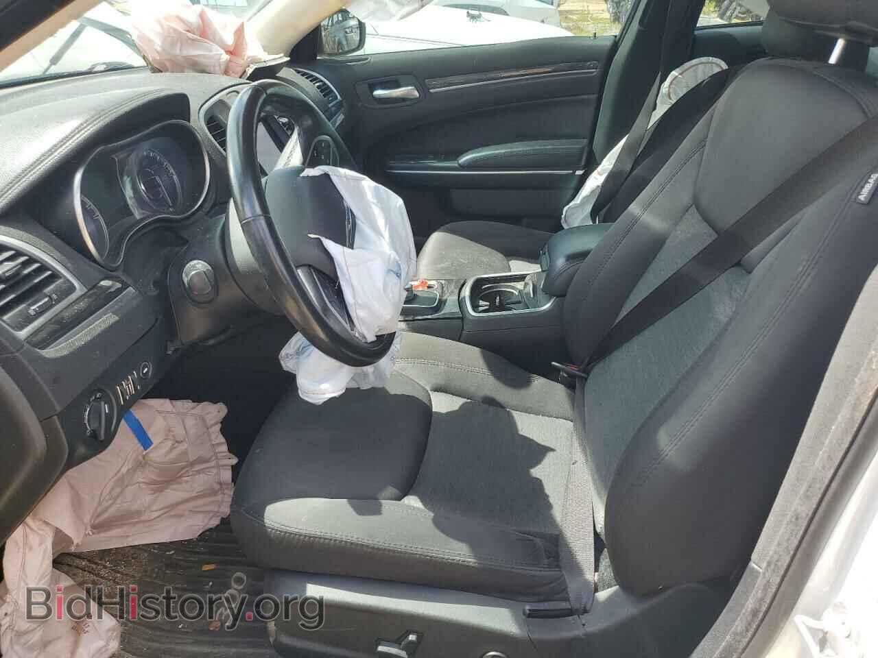 2018 CHRYSLER 300 - VIN: 2C3CCAAG3JH302096 - Фото 7