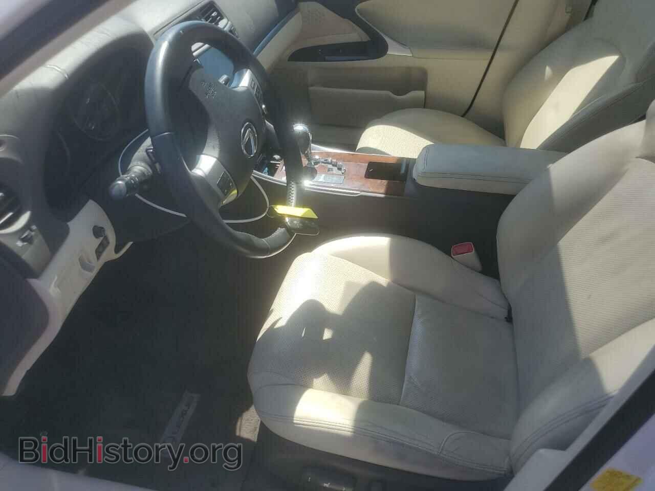 2011 LEXUS IS - VIN: JTHBF5C29B5148332 - Photo 7