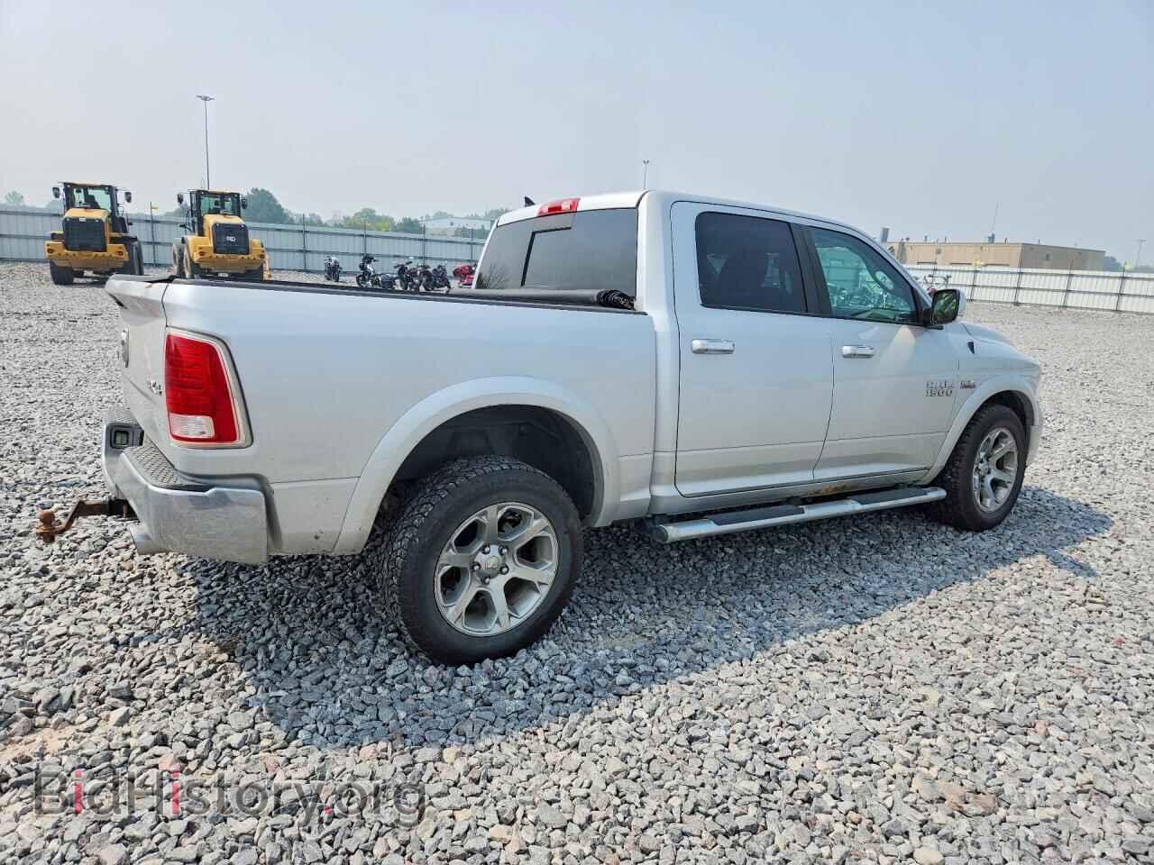 2015 RAM 1500 - VIN: 1C6RR7NT4FS700214 - Фото 3