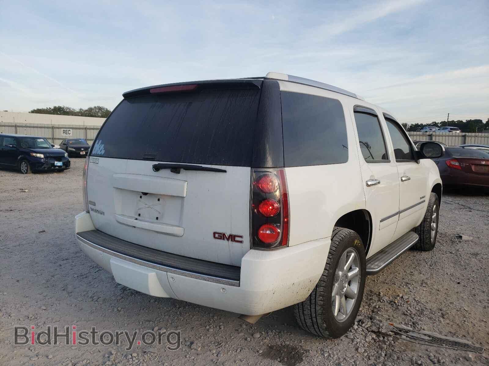 2012 GMC YUKON - VIN: 1GKS2EEF8CR100736 - Фото 4