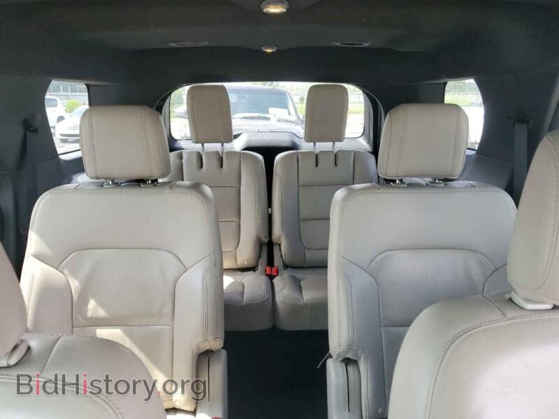 2018 Ford EXPLORER (VIN 1FM5K7D84JGA31474) — photo 10 of 13