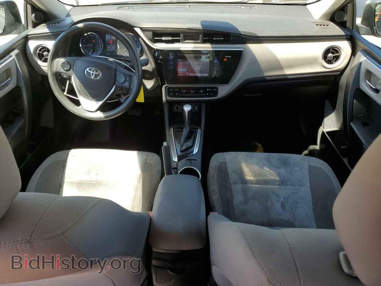 2017 TOYOTA COROLLA - VIN: 2T1BURHE2HC942392 - Фото 8