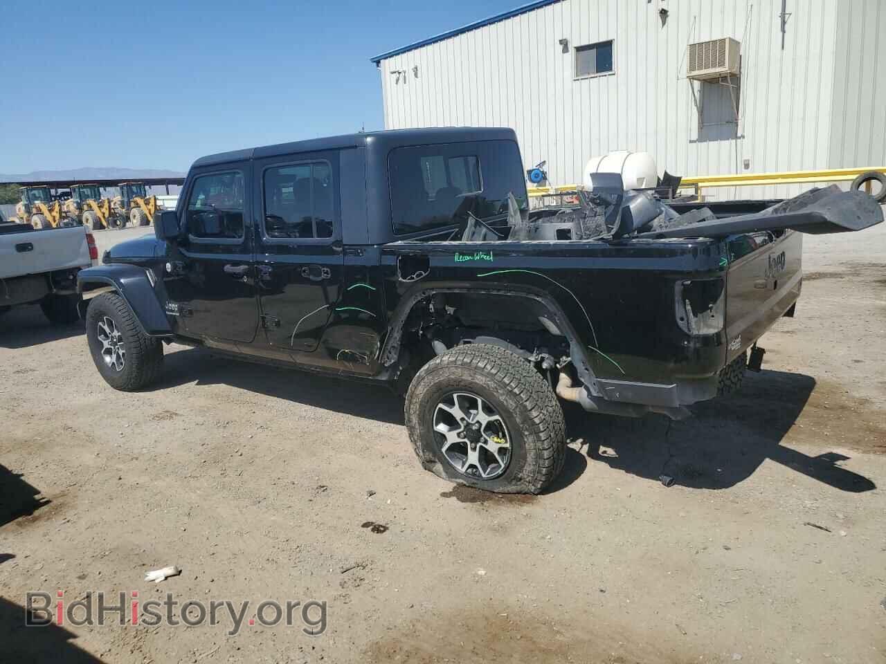 2020 JEEP GLADIATOR - VIN: 1C6HJTFG0LL106948 - Photo 2