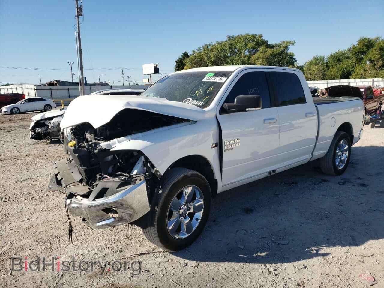 2019 RAM 1500 - VIN: 1C6RR6TT1KS643851 - Фото 2