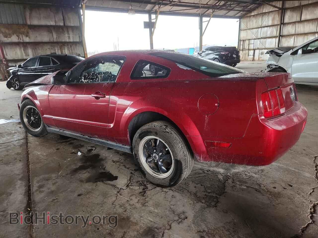 2005 FORD MUSTANG - VIN: 1ZVFT80N955152197 - Photo 2