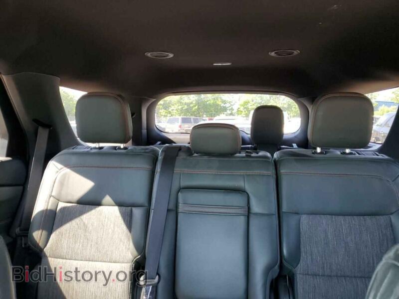 2022 Ford EXPLORER (VIN 1FMSK8JH1NGB65135) — photo 10 of 13
