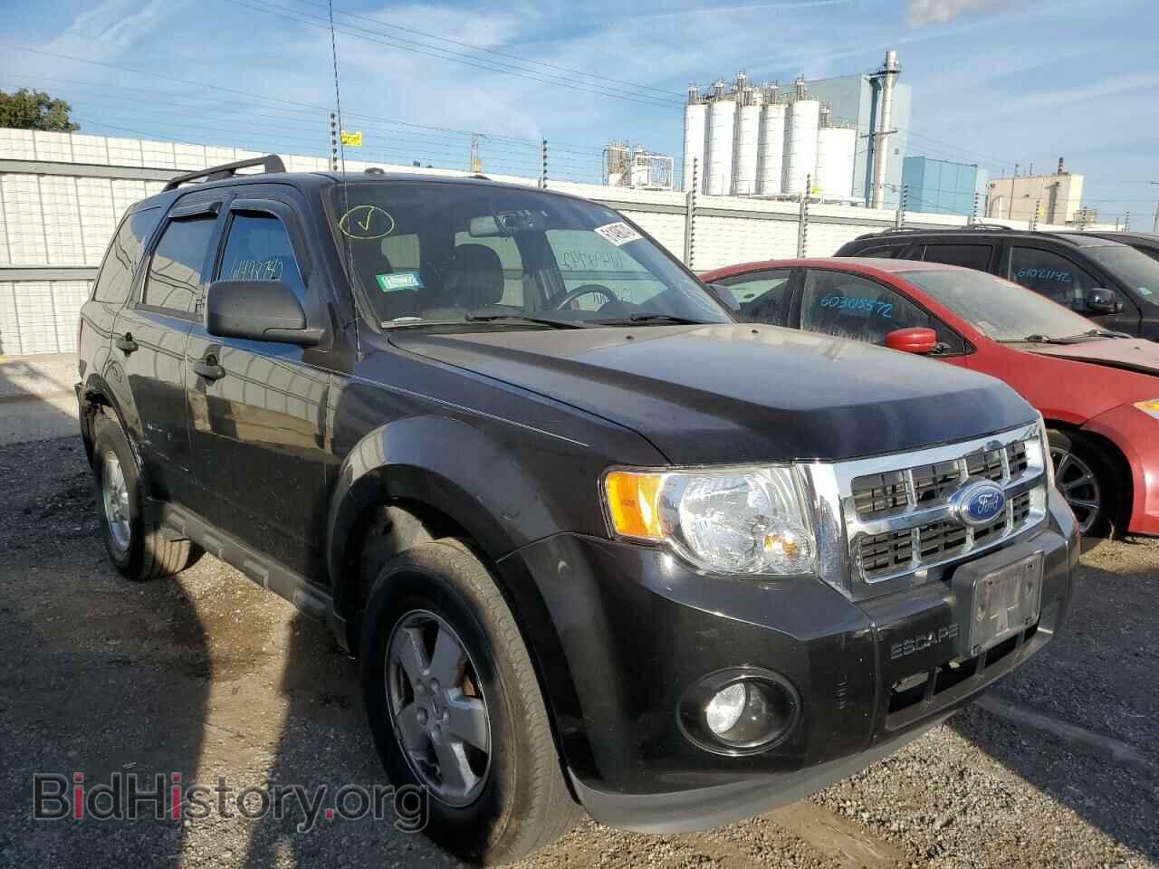 Фотография 1FMCU0D78BKC40876 - FORD ESCAPE 2011