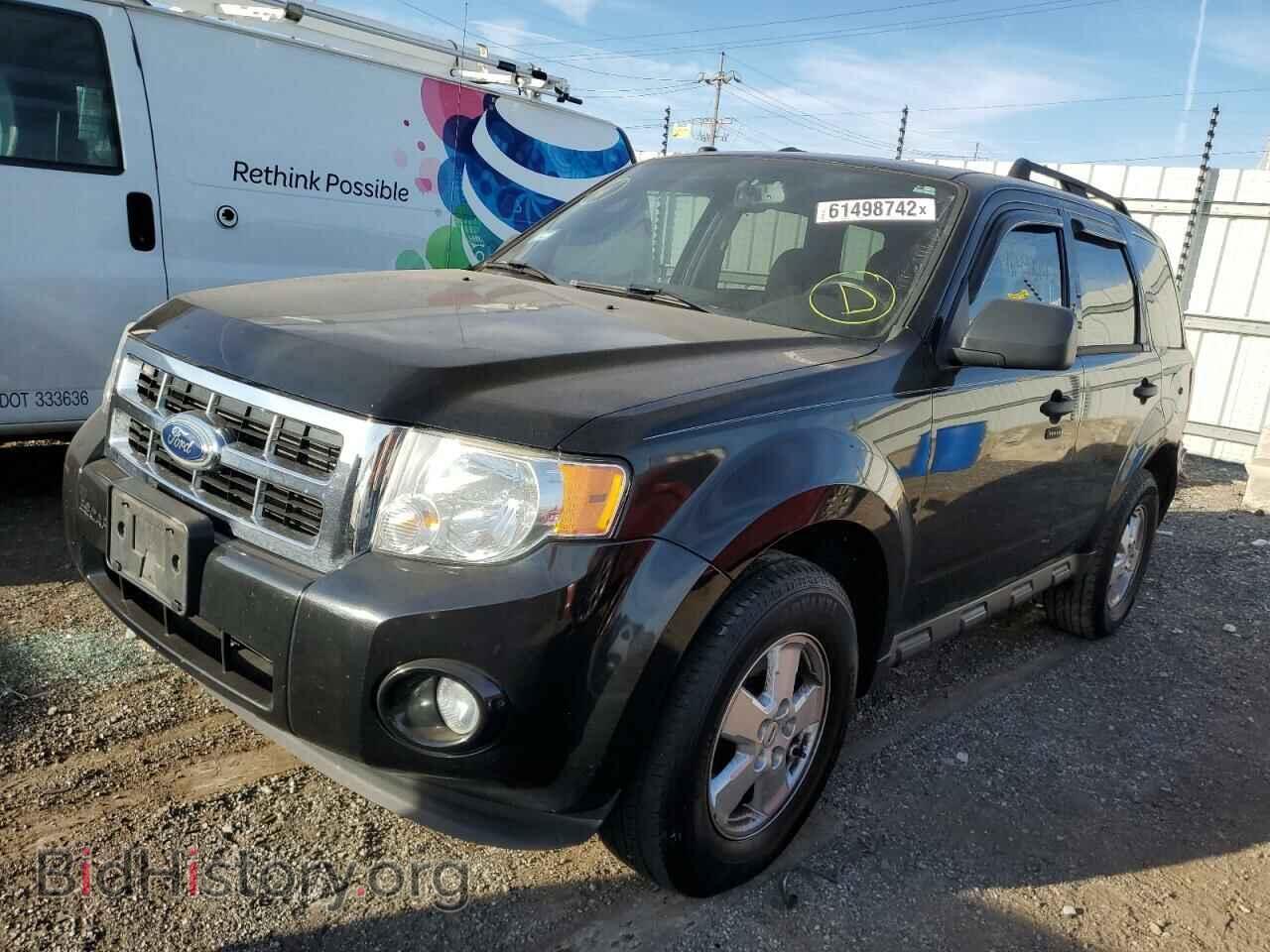 2011 FORD ESCAPE - VIN: 1FMCU0D78BKC40876 - Фото 2