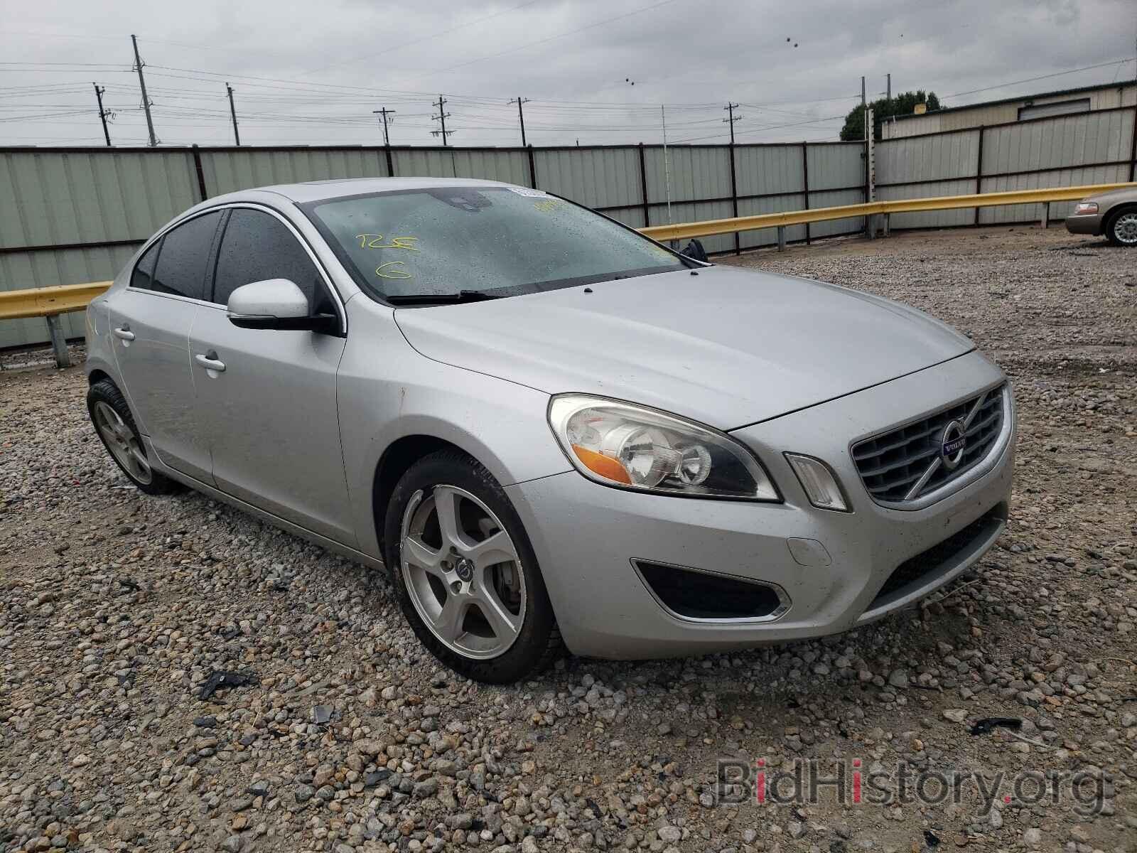 Photo YV1622FS8C2030357 - VOLVO S60 2012