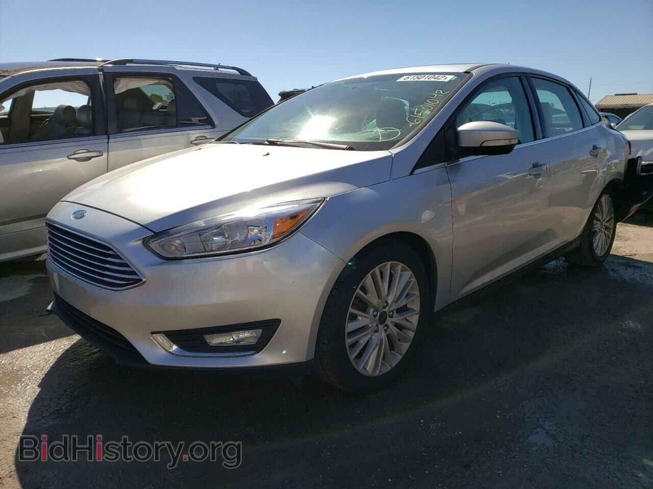 2018 FORD FOCUS - VIN: 1FADP3J22JL271985 - Фото 2