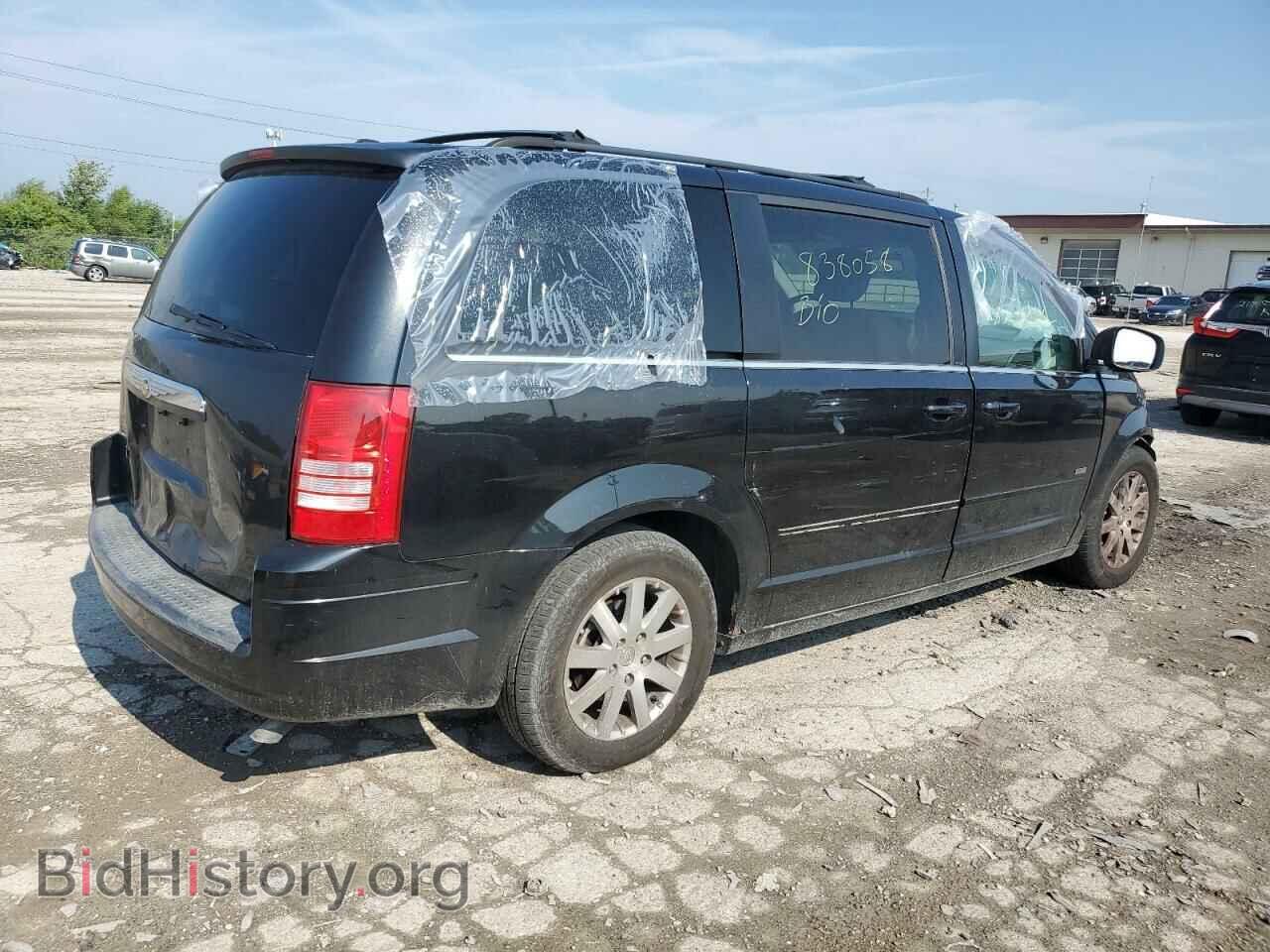 2008 CHRYSLER MINIVAN - VIN: 2A8HR54P18R838058 - Фото 3