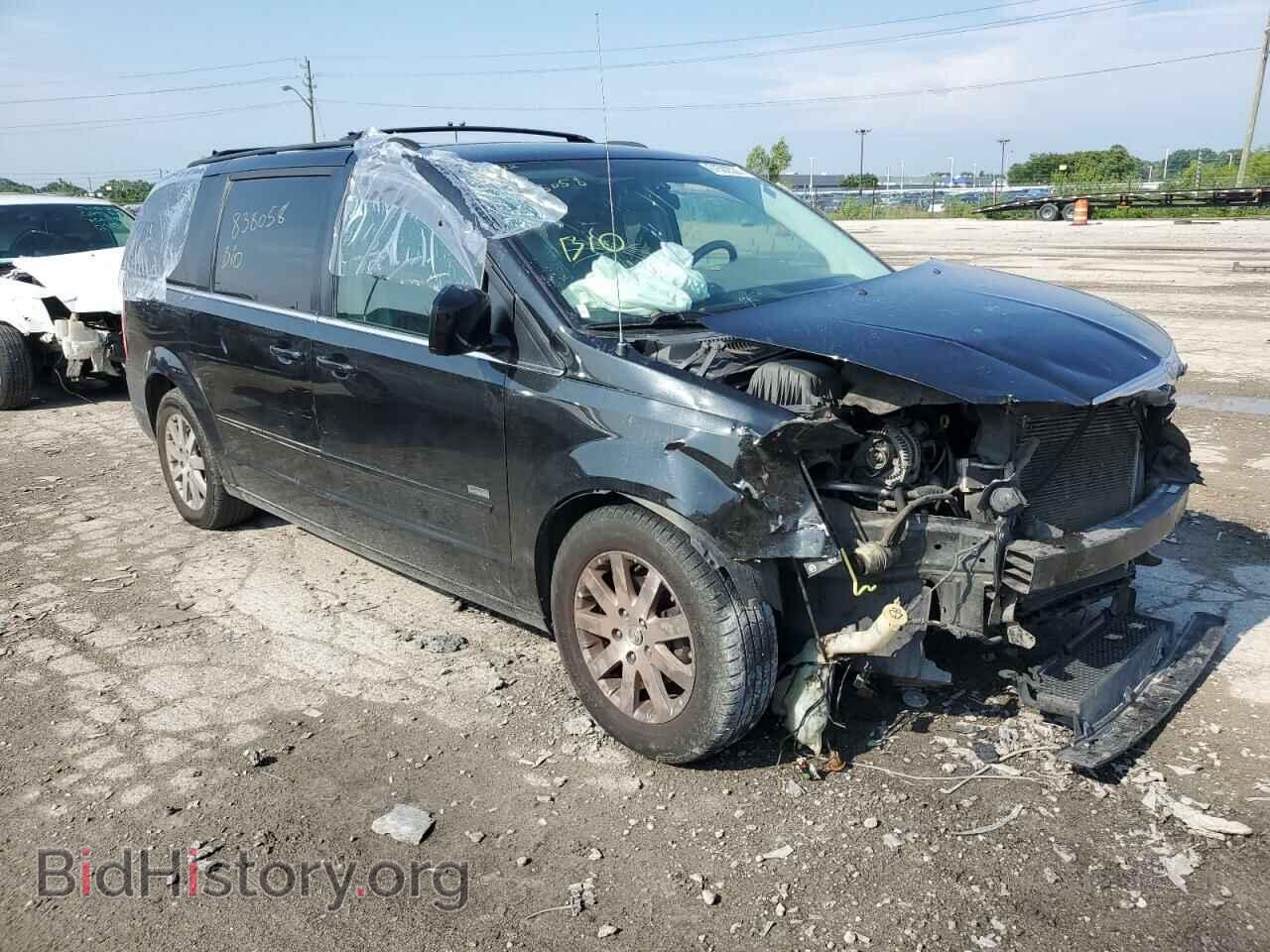 2008 CHRYSLER MINIVAN - VIN: 2A8HR54P18R838058 - Фото 4