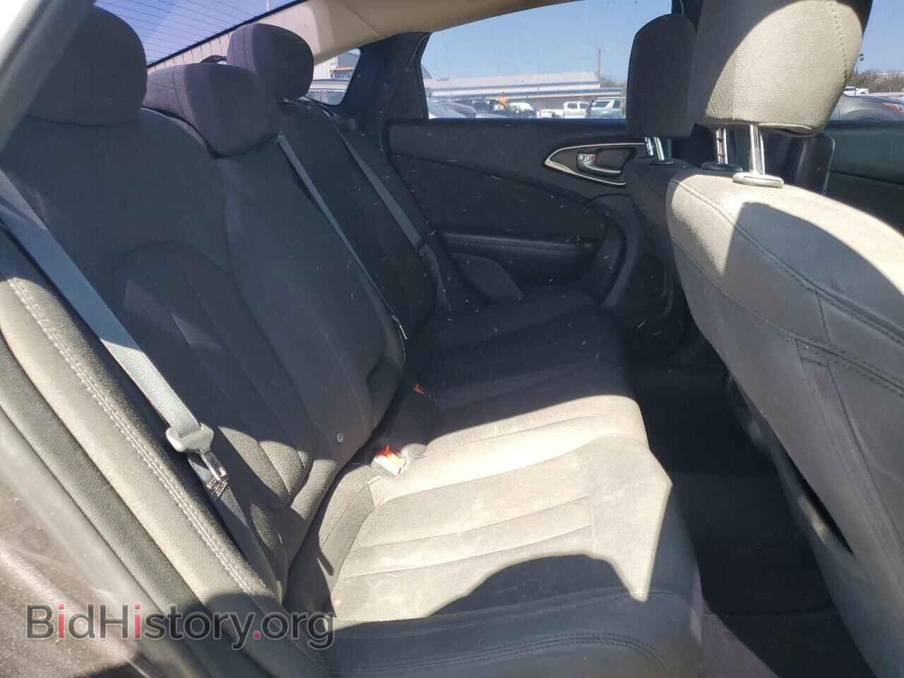 2016 CHRYSLER 200 - VIN: 1C3CCCAB3GN137375 - Фото 10