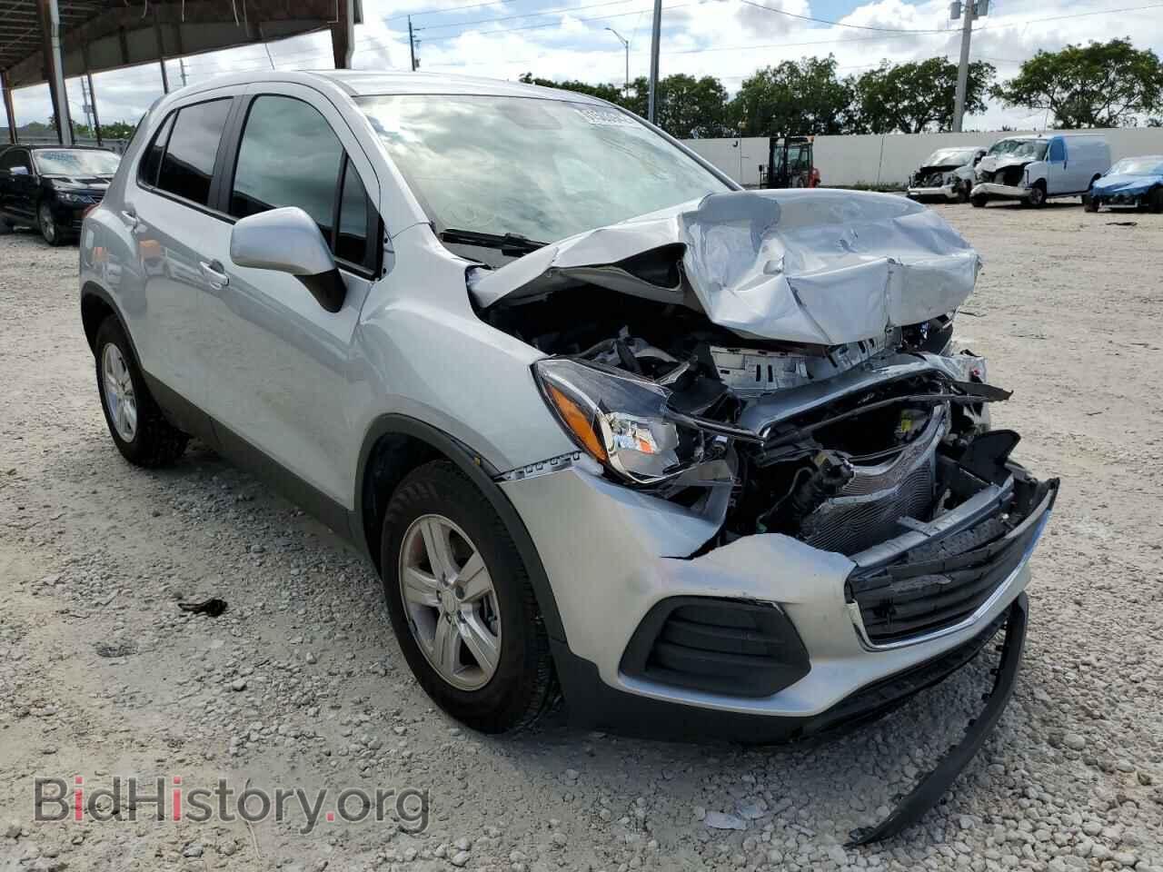 Photo KL7CJKSM3NB501950 - CHEVROLET TRAX 2022