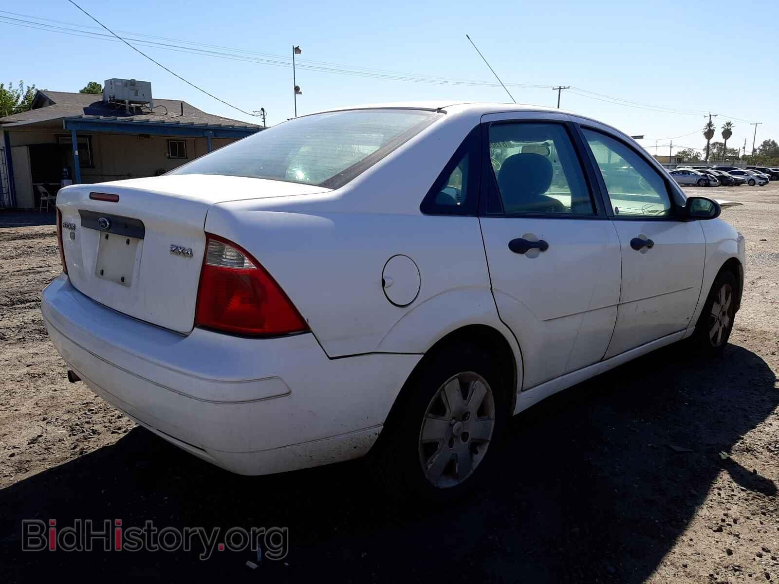 2006 FORD FOCUS - VIN: 1FAFP34N76W224973 - Фото 4