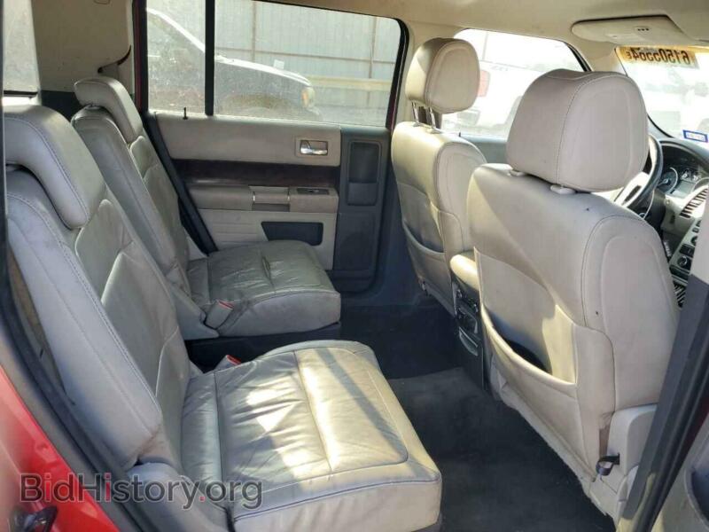 2011 Ford FLEX (VIN 2FMGK5CC3BBD34936) — photo 11 of 13