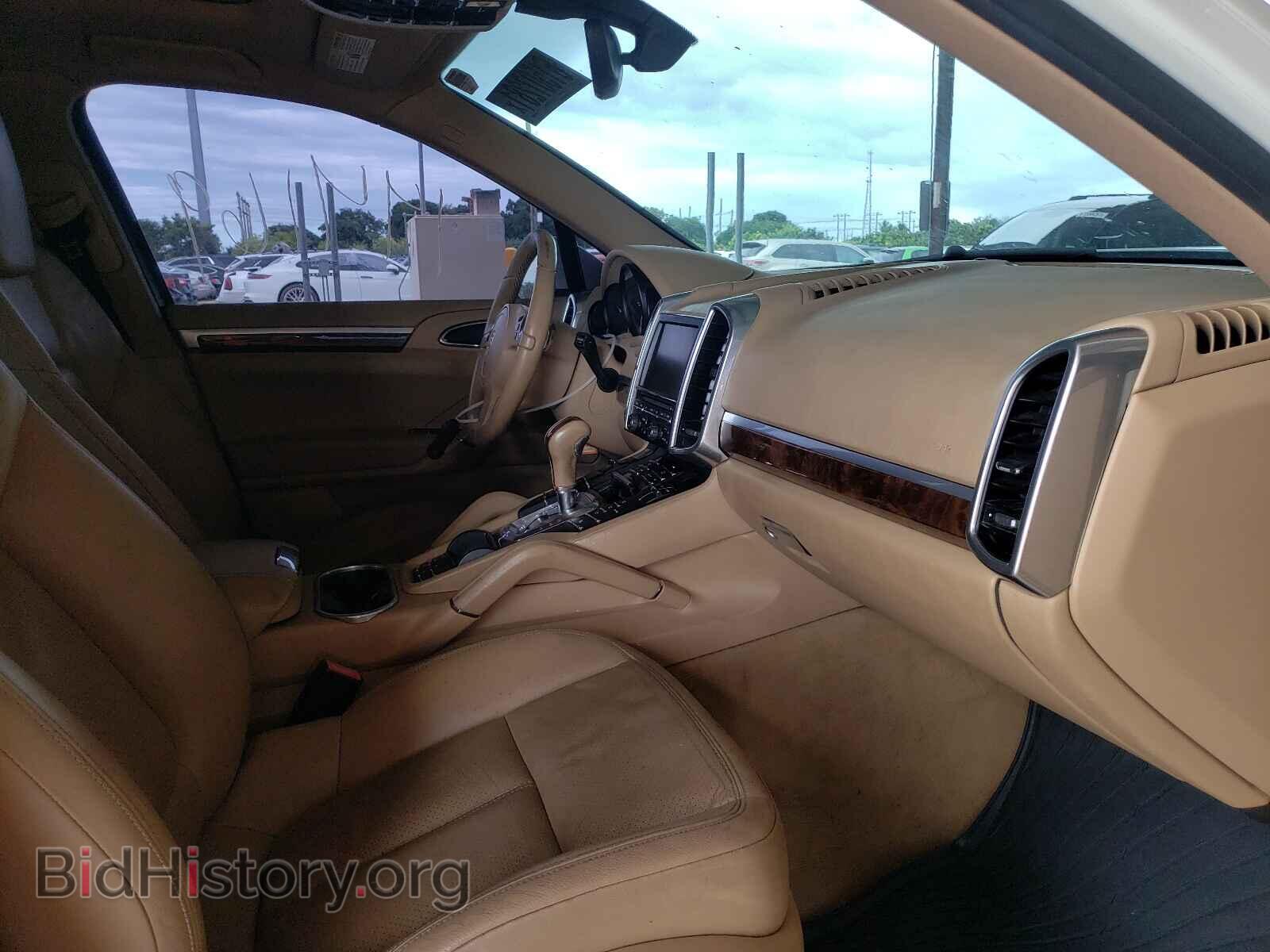 2011 PORSCHE CAYENNE - VIN: WP1AE2A29BLA93649 - Фото 5