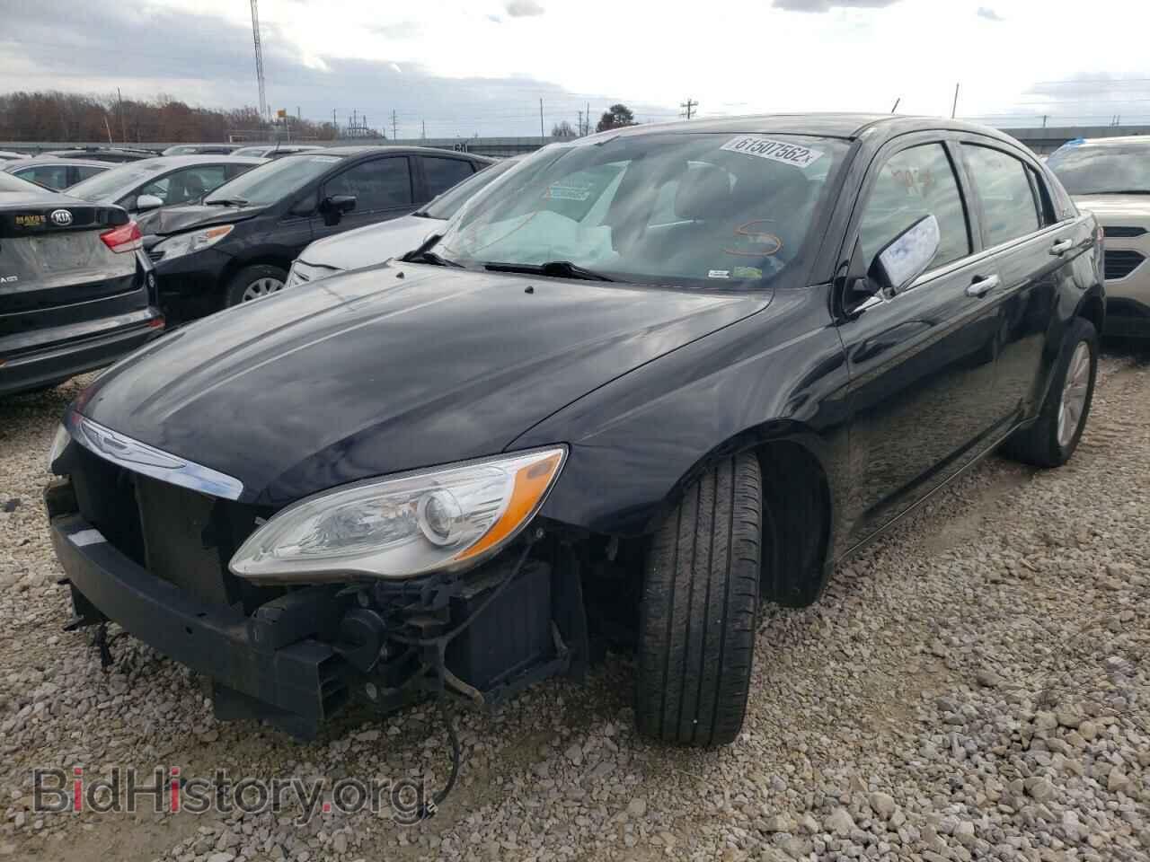 2014 CHRYSLER 200 - VIN: 1C3CCBCG1EN150545 - Фото 2