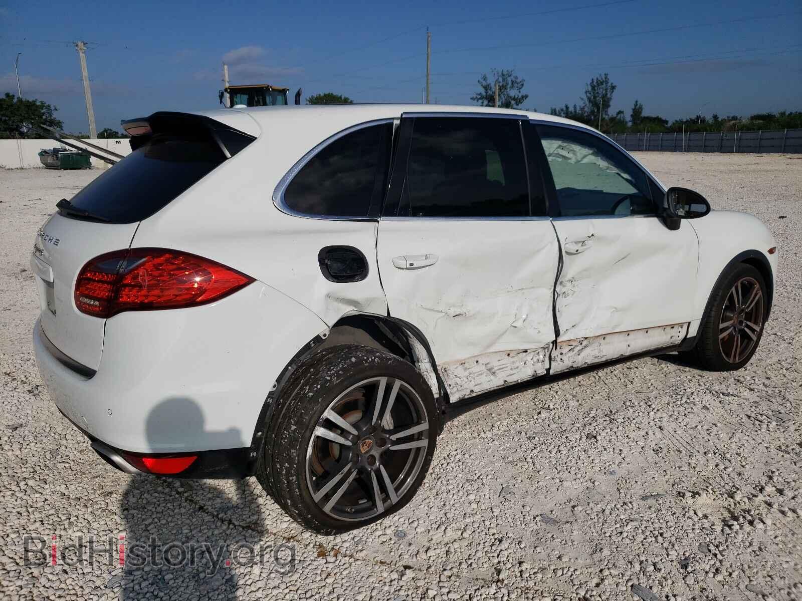 2014 PORSCHE CAYENNE - VIN: WP1AB2A24ELA56358 - Фото 9