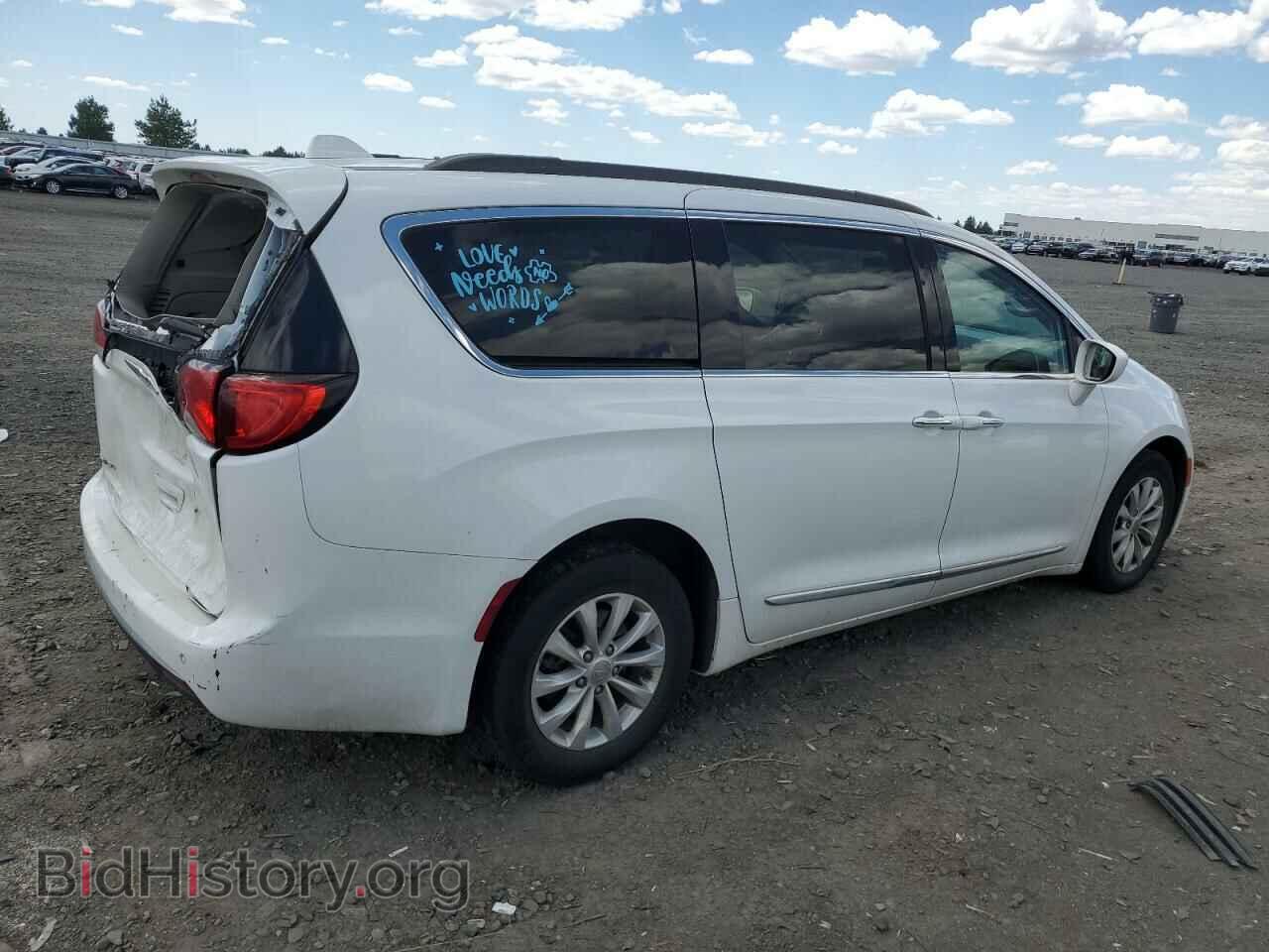 2017 CHRYSLER PACIFICA - VIN: 2C4RC1BG9HR540382 - Фото 3