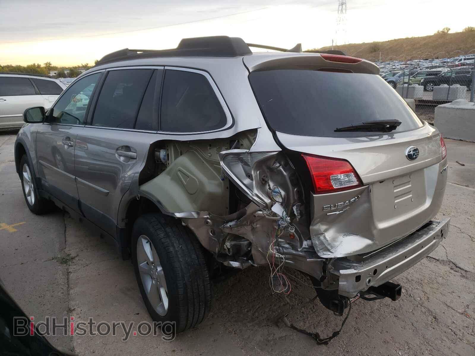 2014 SUBARU OUTBACK - VIN: 4S4BRCMC0E3283098 - Фото 3
