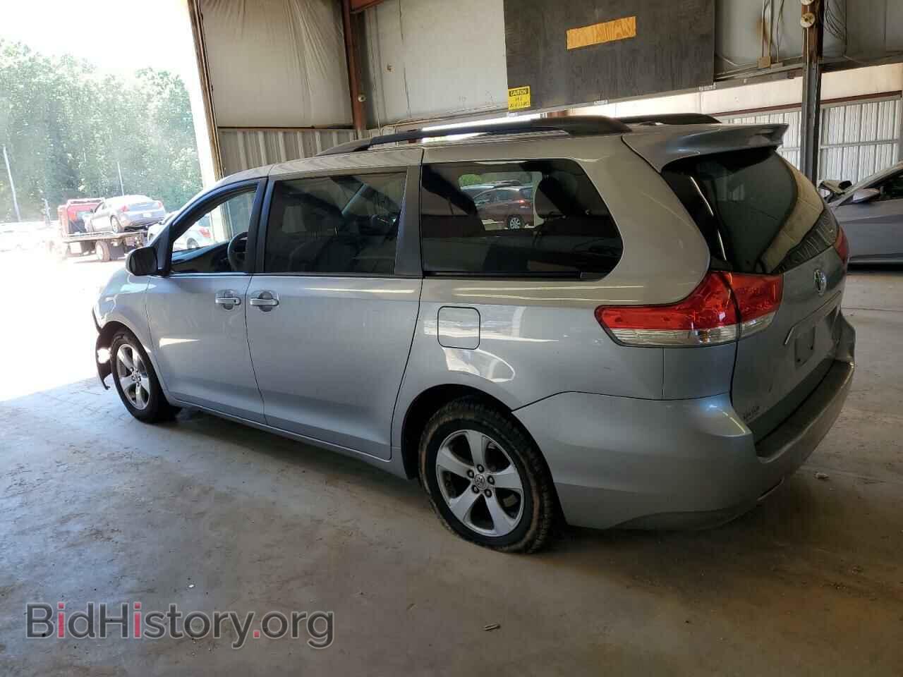2011 TOYOTA All Models - VIN: 5TDKK3DC7BS163771 - Фото 2