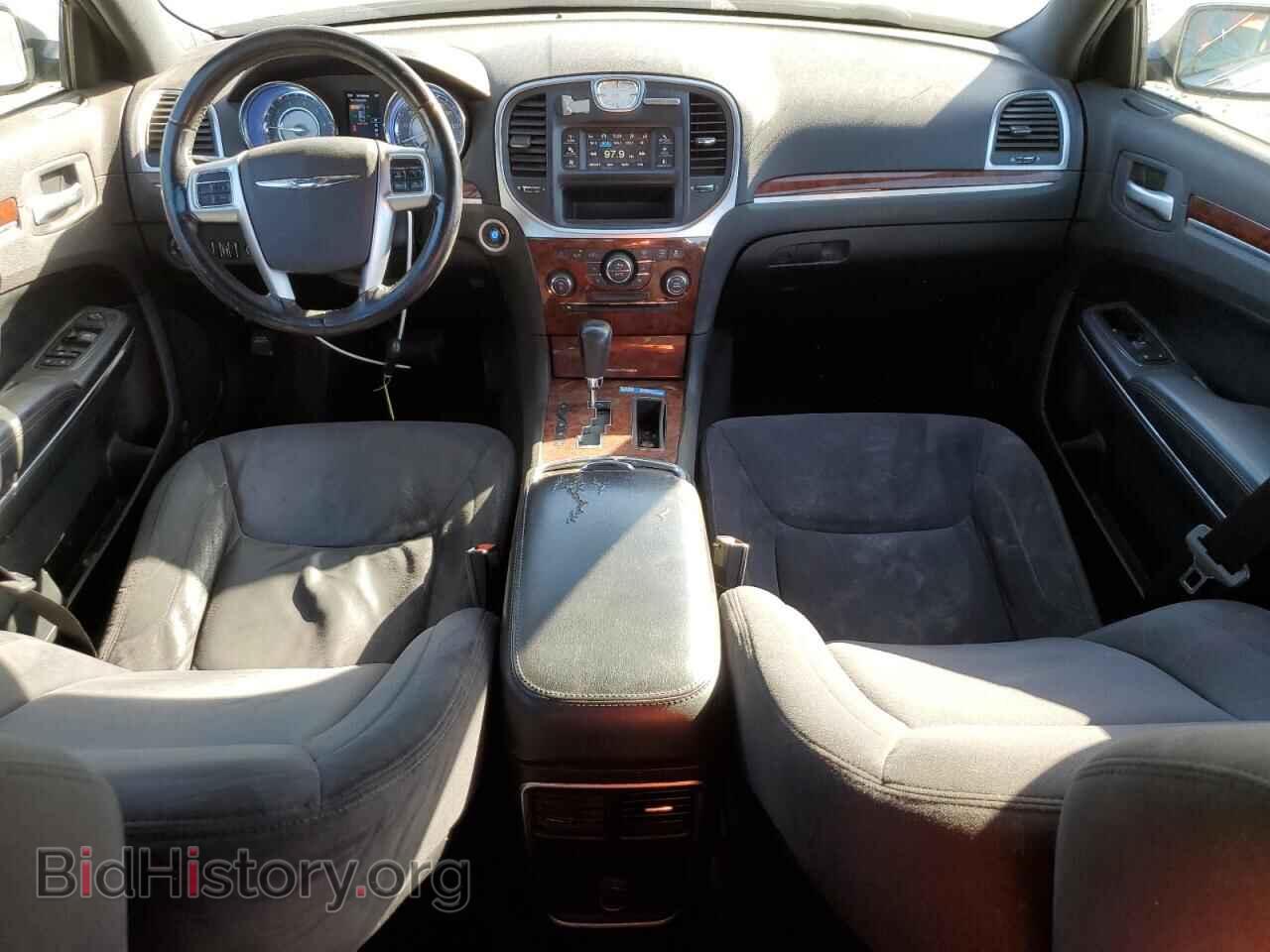 2012 CHRYSLER 300 - VIN: 2C3CCAAG0CH114137 - Фото 8