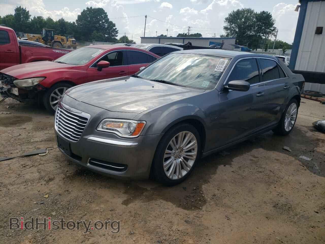 Фотография 2C3CCAAG6CH313130 - CHRYSLER 300 2012