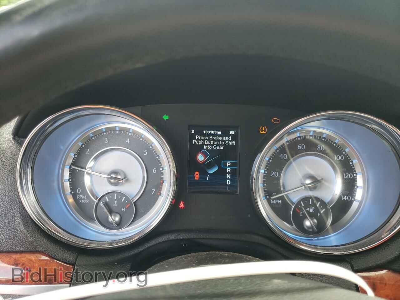 2012 CHRYSLER 300 - VIN: 2C3CCAAG6CH313130 - Фото 9