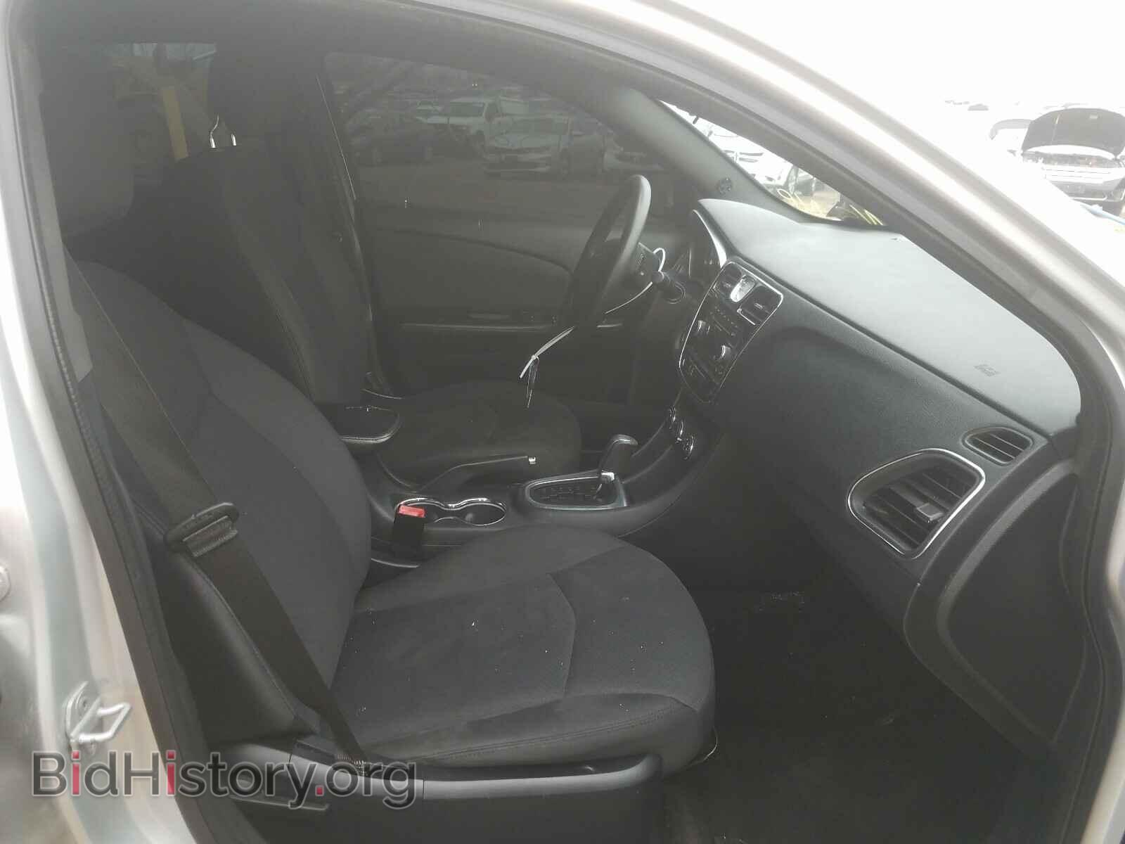 2012 CHRYSLER 200 - VIN: 1C3CCBAB0CN222808 - Photo 5