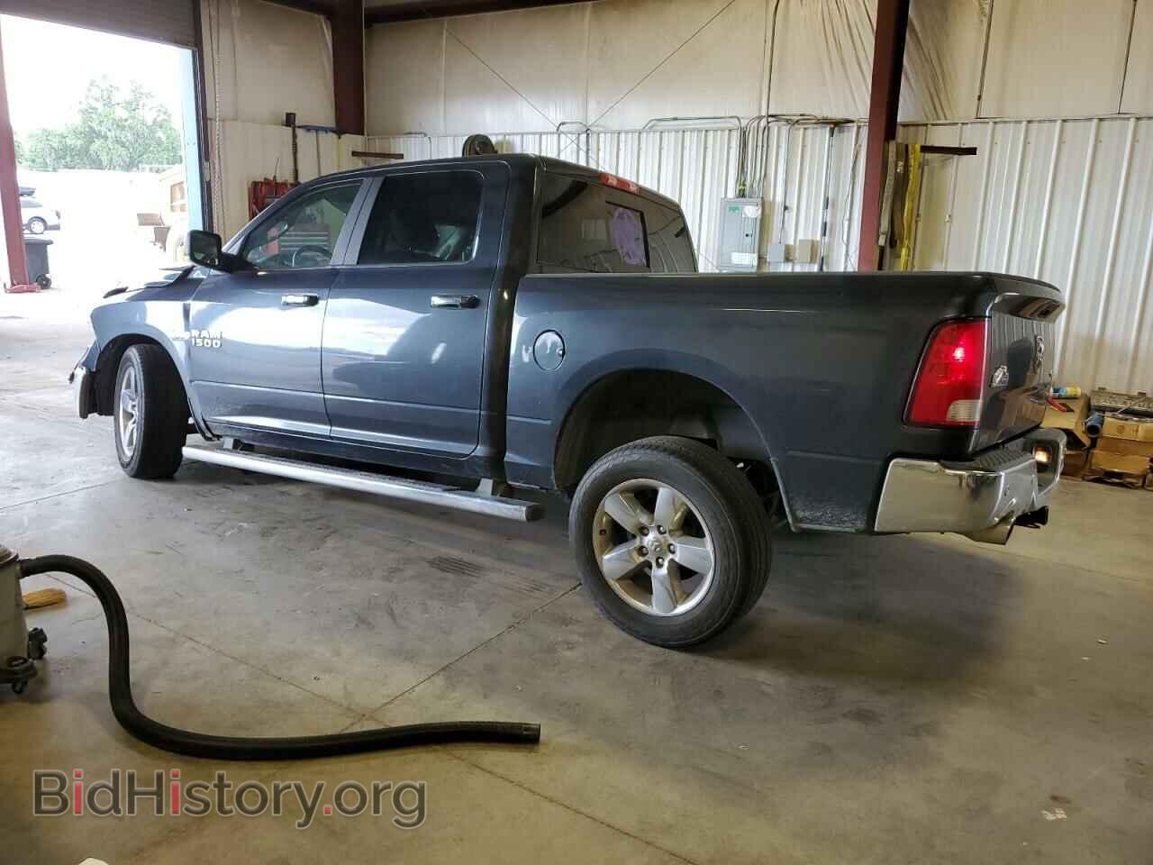 2017 RAM 1500 - VIN: 3C6RR7LT2HG708485 - Photo 2