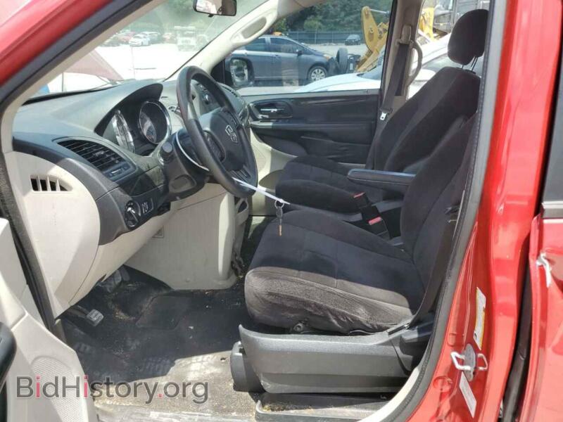2013 Dodge CARAVAN (VIN 2C4RDGBG0DR703768) — фото 7 из 14