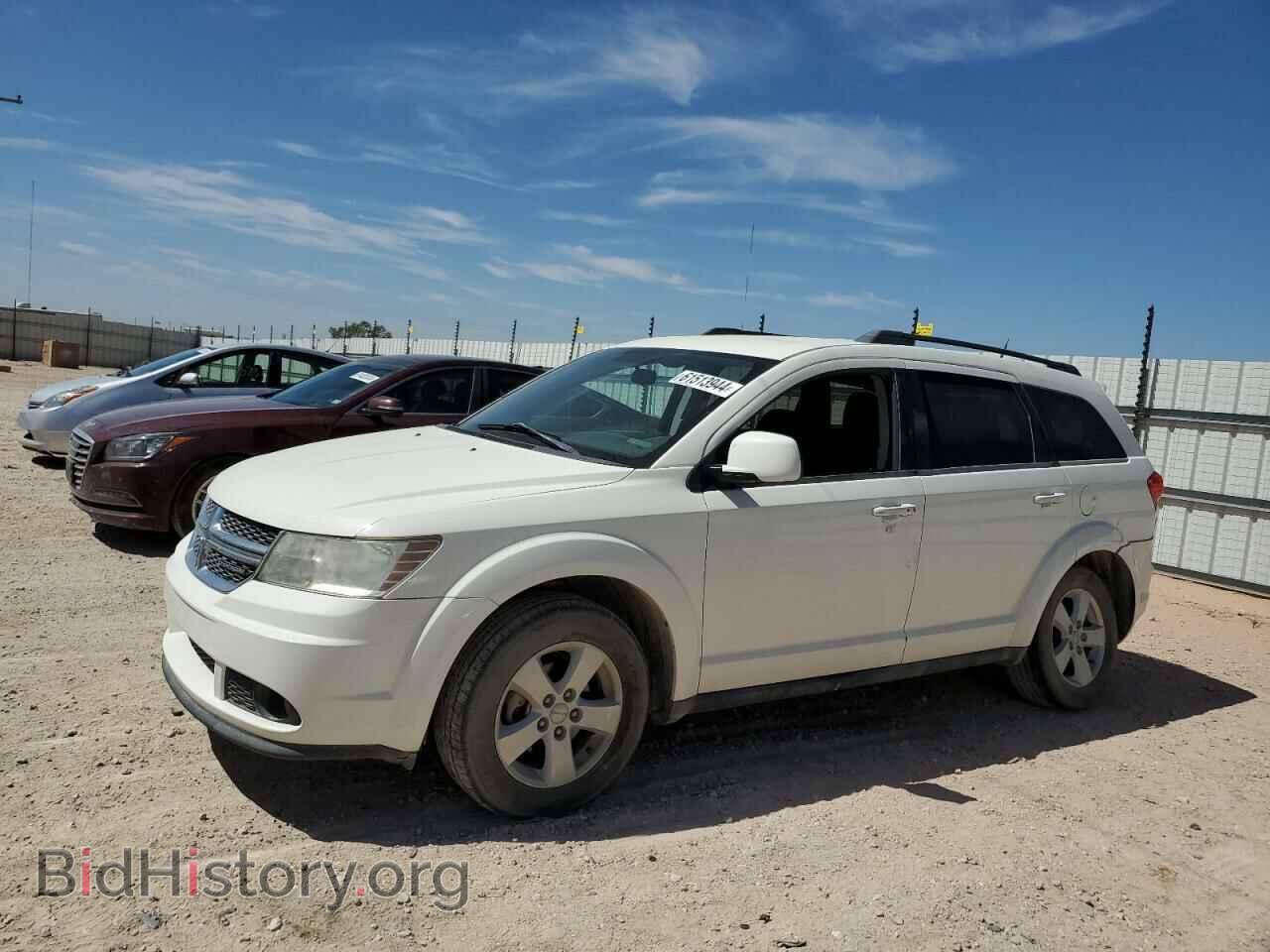 Фотография 3D4PG1FG1BT500715 - DODGE JOURNEY 2011