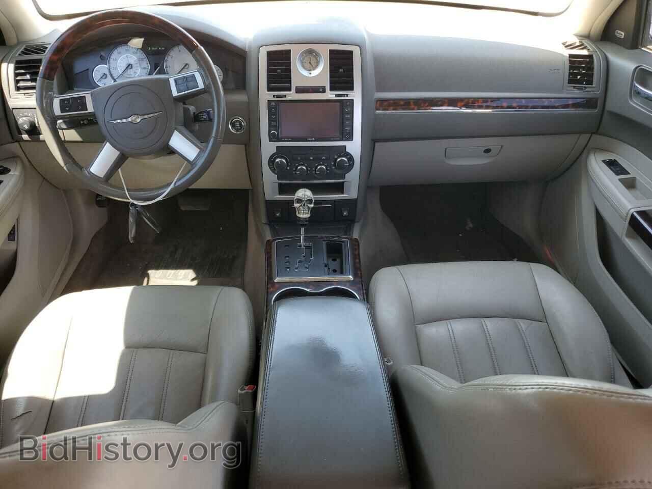 2010 CHRYSLER 300 - VIN: 2C3CK6CT4AH331472 - Фото 8