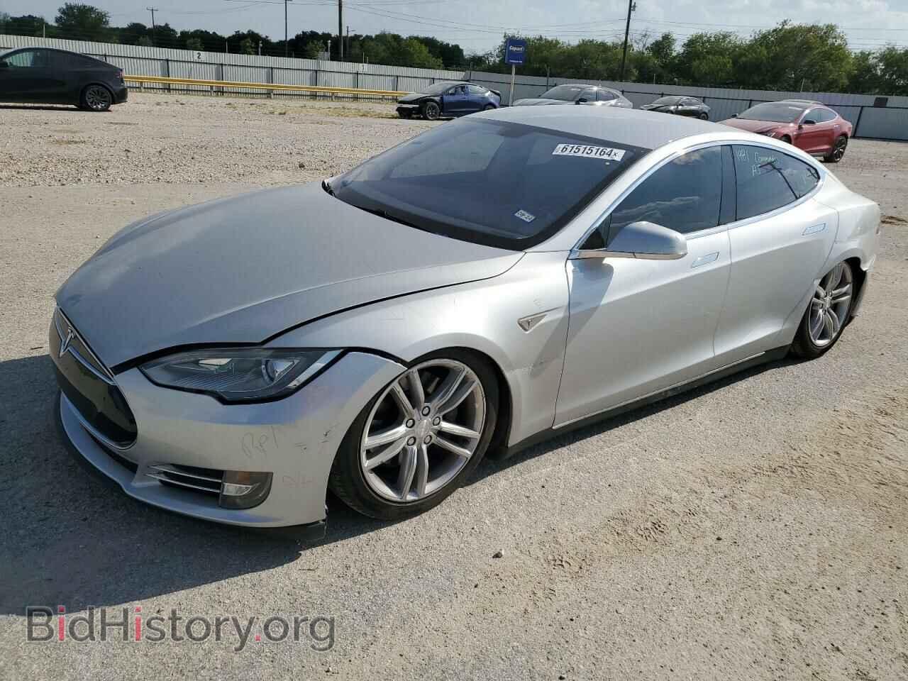 Фотография 5YJSA1CG4DFP04018 - TESLA MODEL S 2013