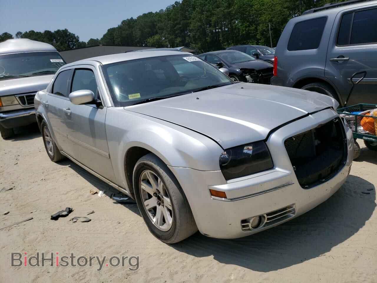 2007 CHRYSLER 300 - VIN: 2C3KA53G77H799569 - Фото 4