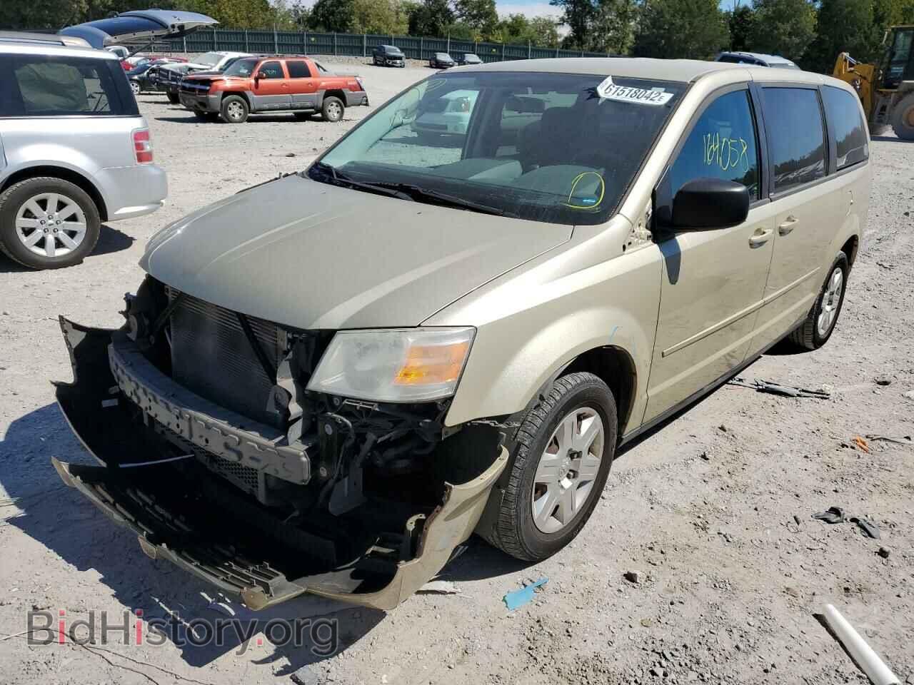 2010 DODGE CARAVAN - VIN: 2D4RN4DE8AR268150 - Фото 2