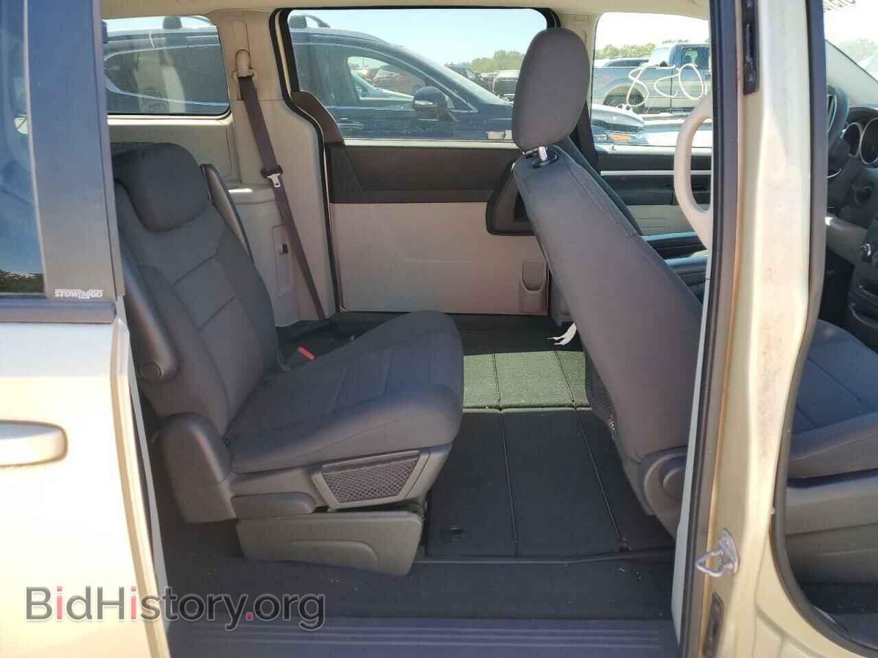 2010 DODGE CARAVAN - VIN: 2D4RN4DE8AR268150 - Фото 6