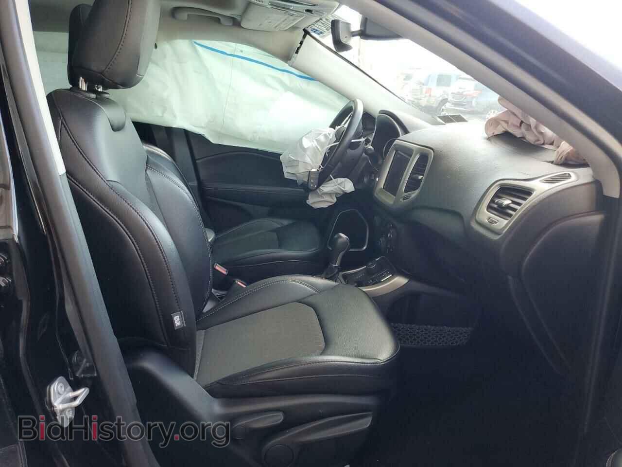 2019 JEEP COMPASS - VIN: 3C4NJDBB0KT827723 - Фото 5