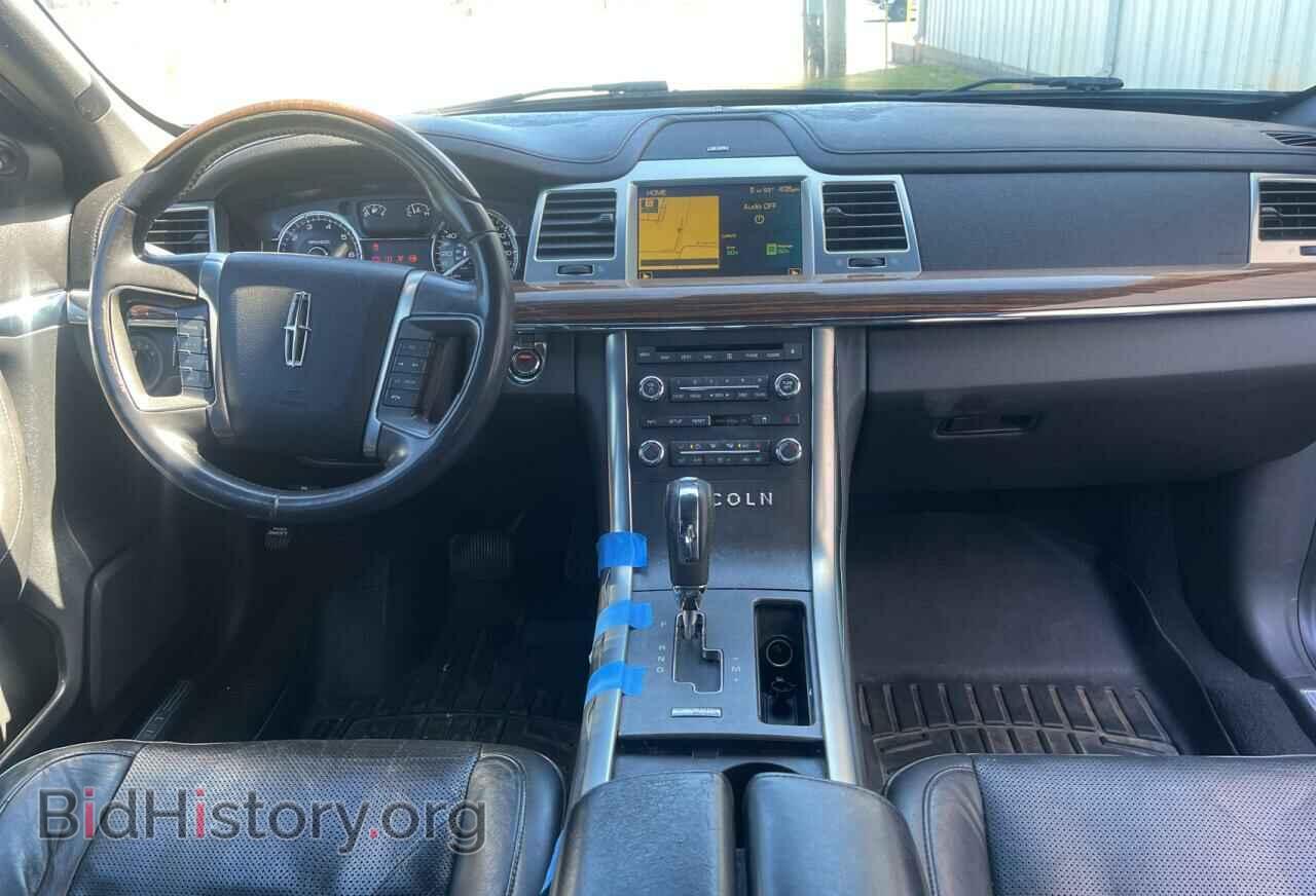 2009 LINCOLN MKS - VIN: 1LNHM94RX9G618754 - Фото 9