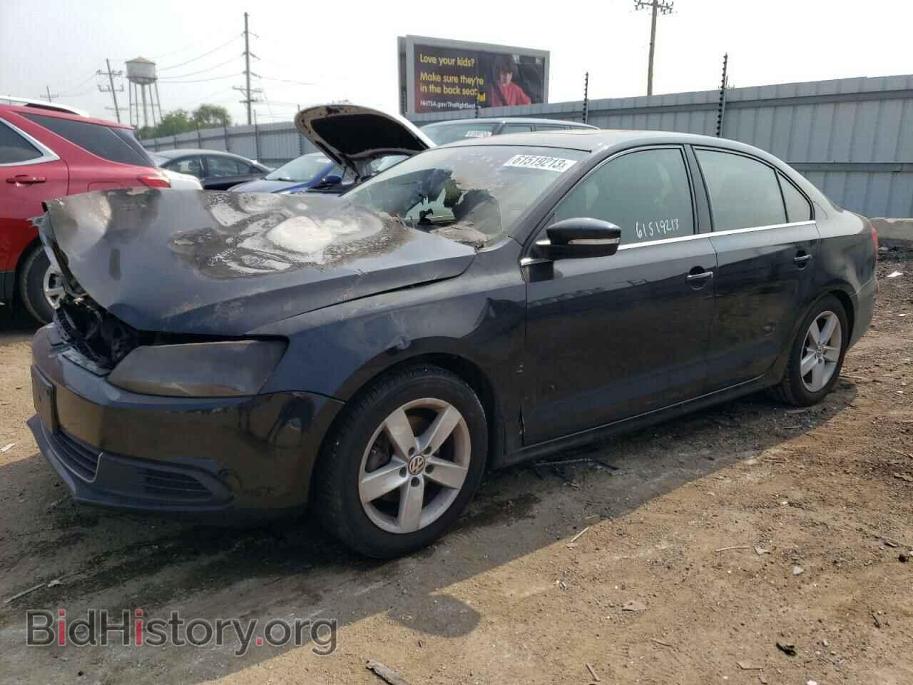 Фотография 3VWLL7AJ9EM385032 - VOLKSWAGEN JETTA 2014
