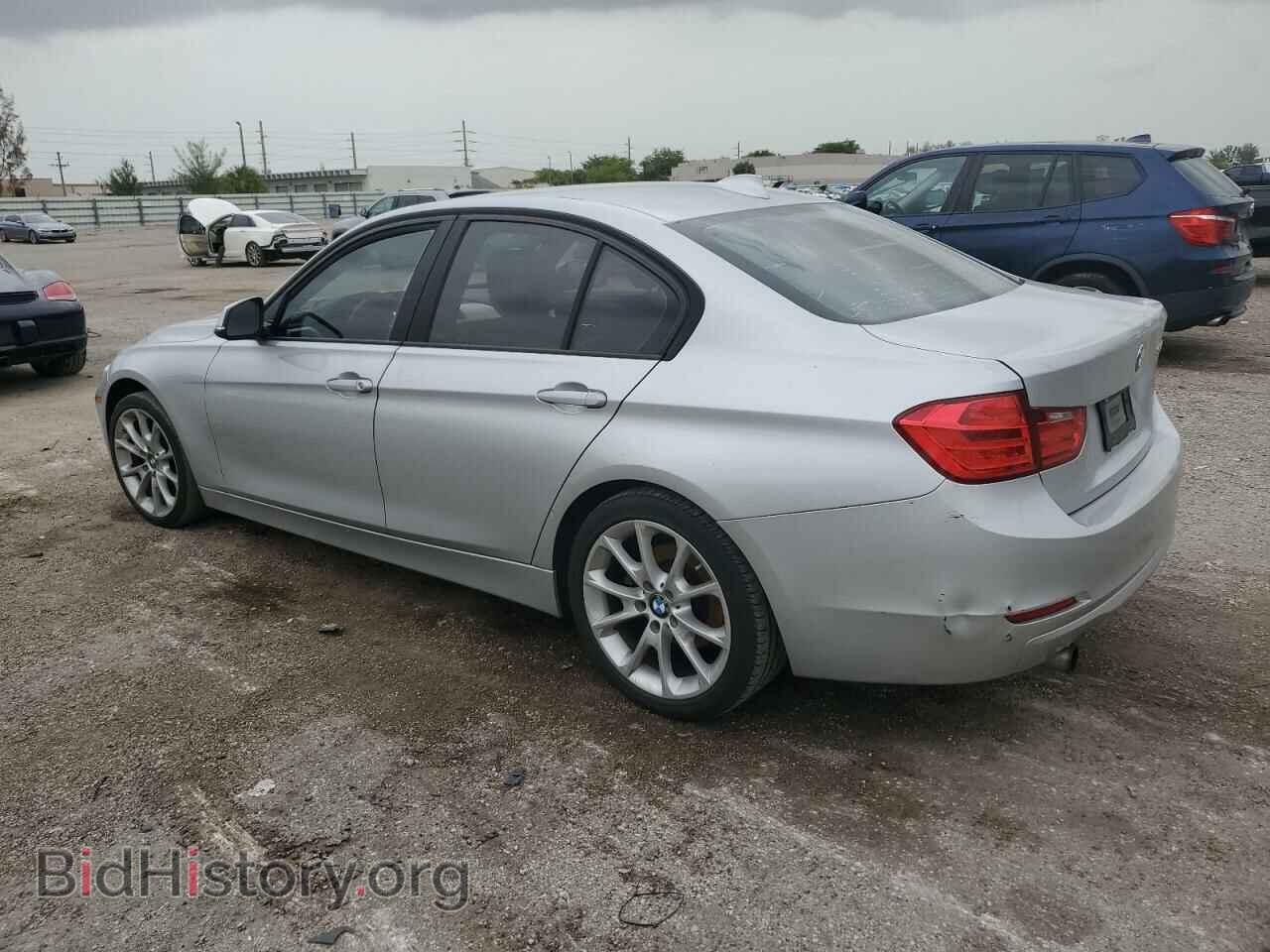 2014 BMW 3 SERIES - VIN: WBA3B1C51EP678918 - Фото 2