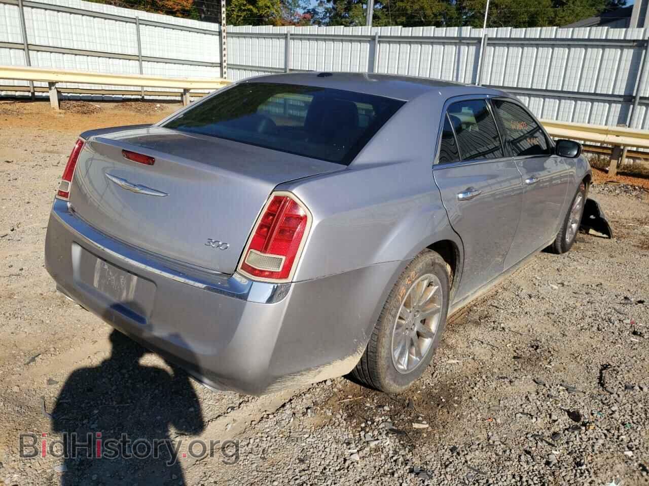 2011 CHRYSLER 300 - VIN: 2C3CA5CG4BH547047 - Фото 4