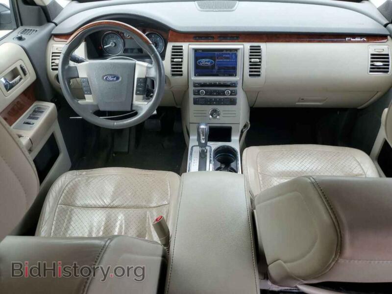 2011 Ford FLEX (VIN 2FMGK5DC8BBD24515) — photo 8 of 14