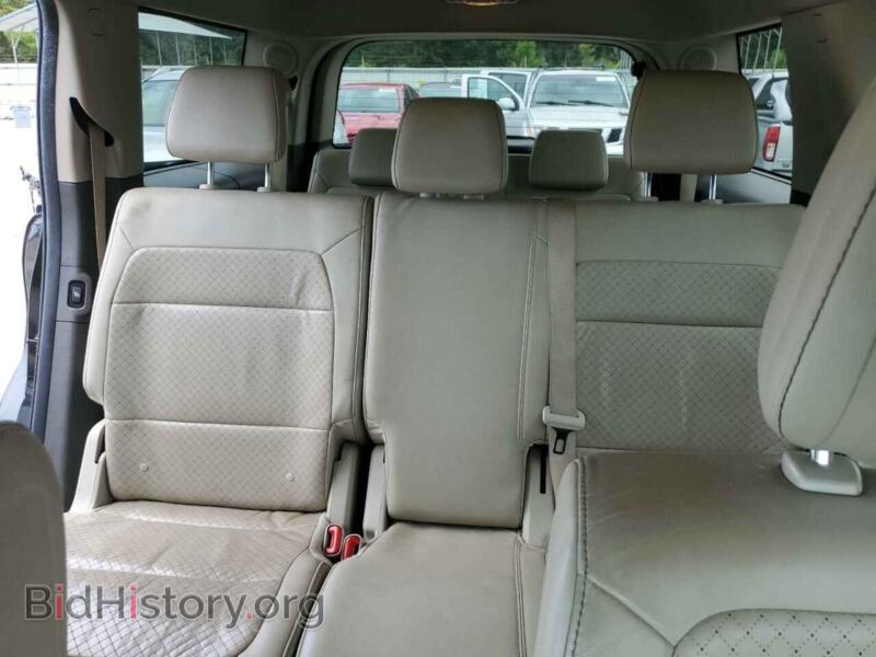 2011 Ford FLEX (VIN 2FMGK5DC8BBD24515) — photo 10 of 14