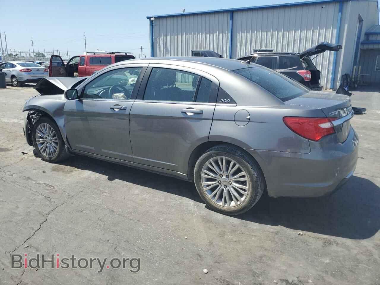 2012 CHRYSLER 200 - VIN: 1C3CCBAB0CN262046 - Фото 2