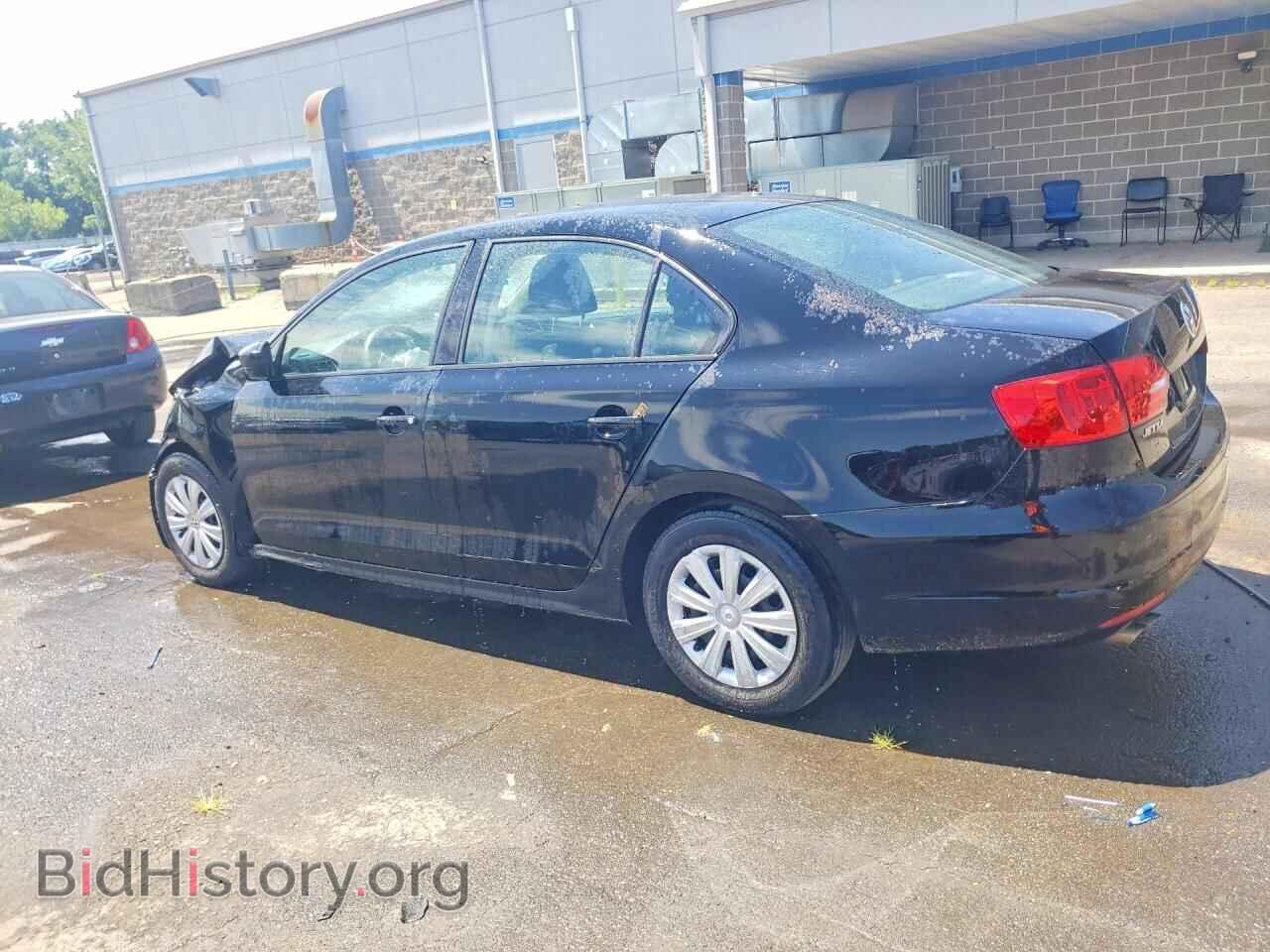 2011 VOLKSWAGEN JETTA - VIN: 3VW2K7AJ2BM365781 - Photo 2