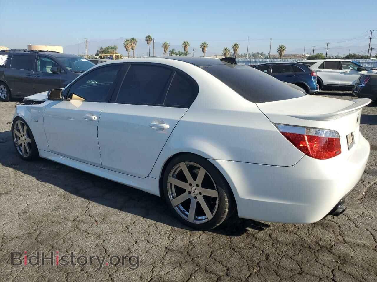 2006 BMW 5 SERIES - VIN: WBANE73526CM32410 - Фото 2