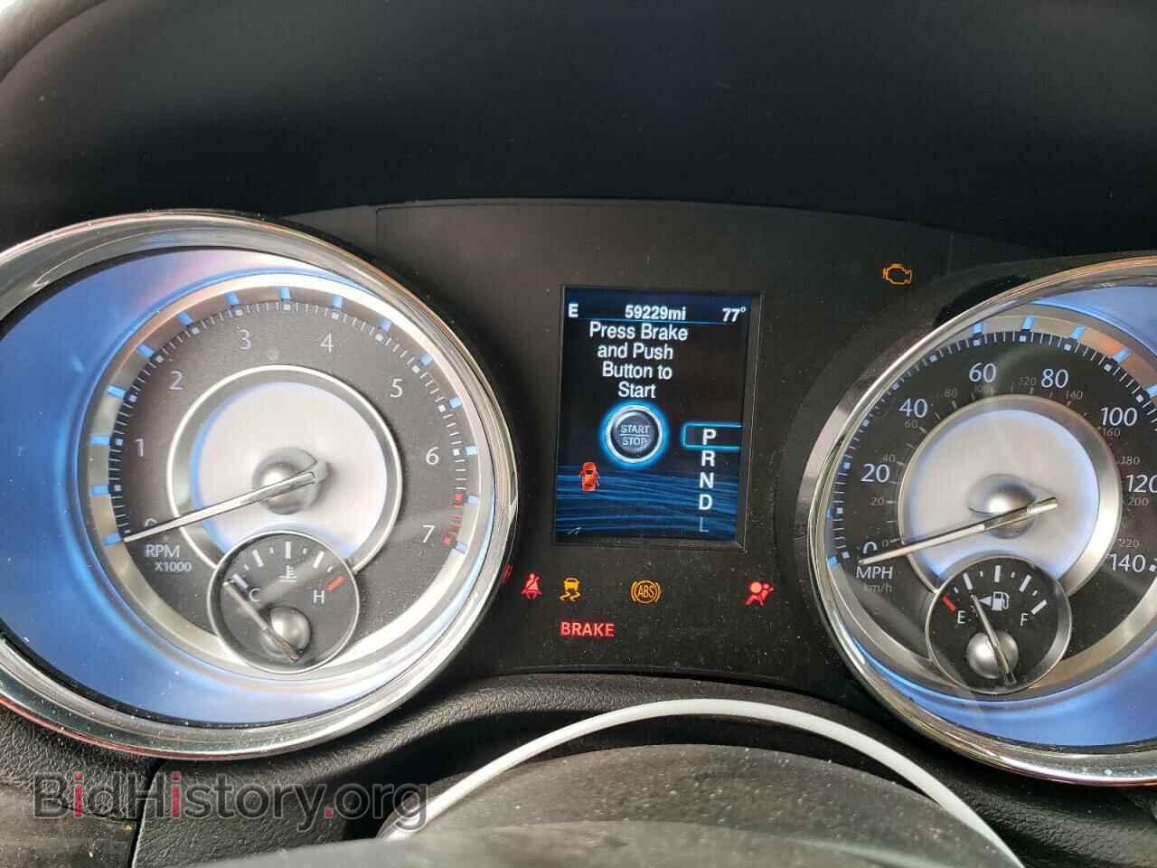2014 CHRYSLER 300 - VIN: 2C3CCAAGXEH228780 - Фото 9